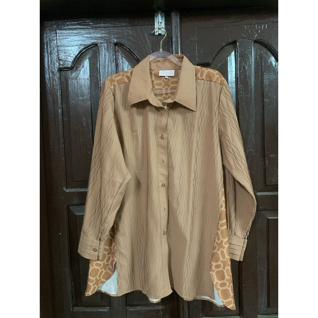 Preloved Ria Miranda Size L