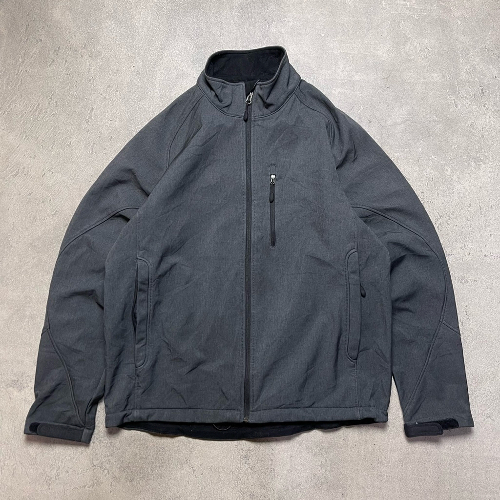 Jaket Softshell Kirkland Size L