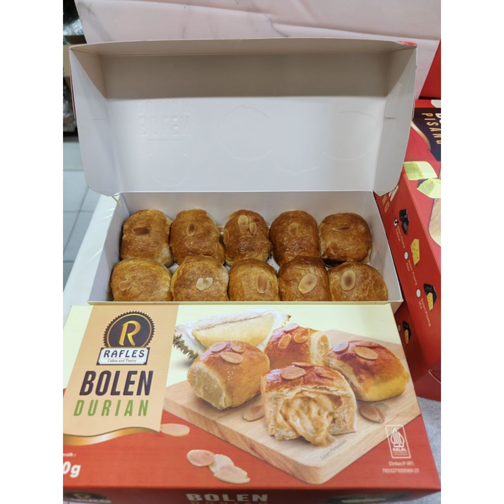 

BOLEN PISANG PREMIUM RAFLES OLEH OLEH BOGOR