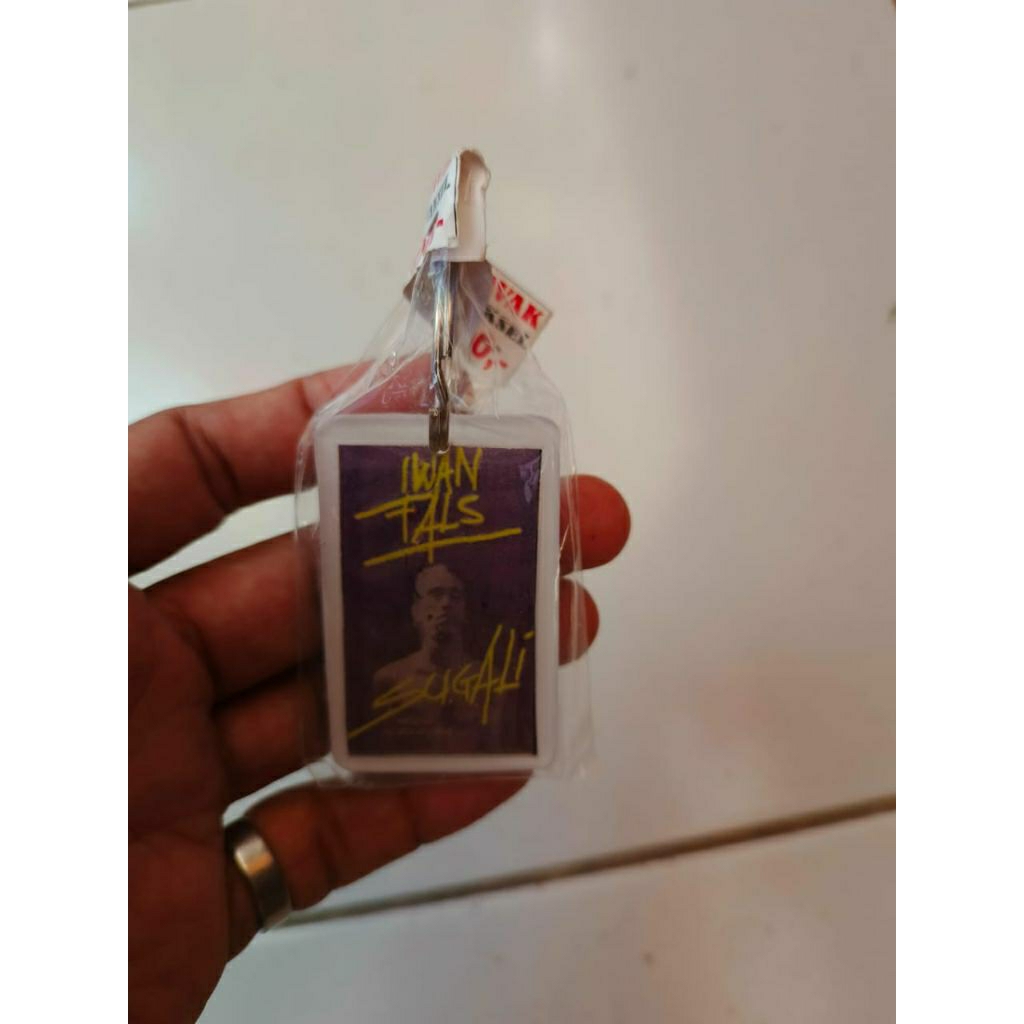 Aksesoris Gantungan Kunci Iwan Fals Dan Oi "Sugali04"