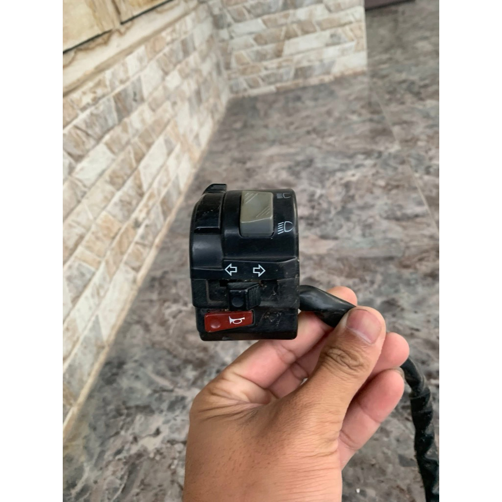 Holder.kiri.vixion.old/new.original