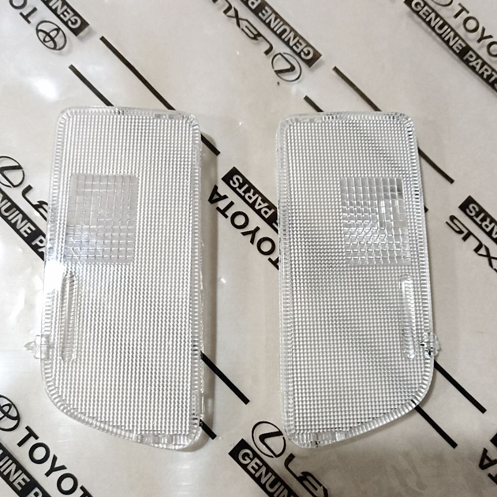 Mica Kaca Lampu Plafon Cabin Innova reborn G Original