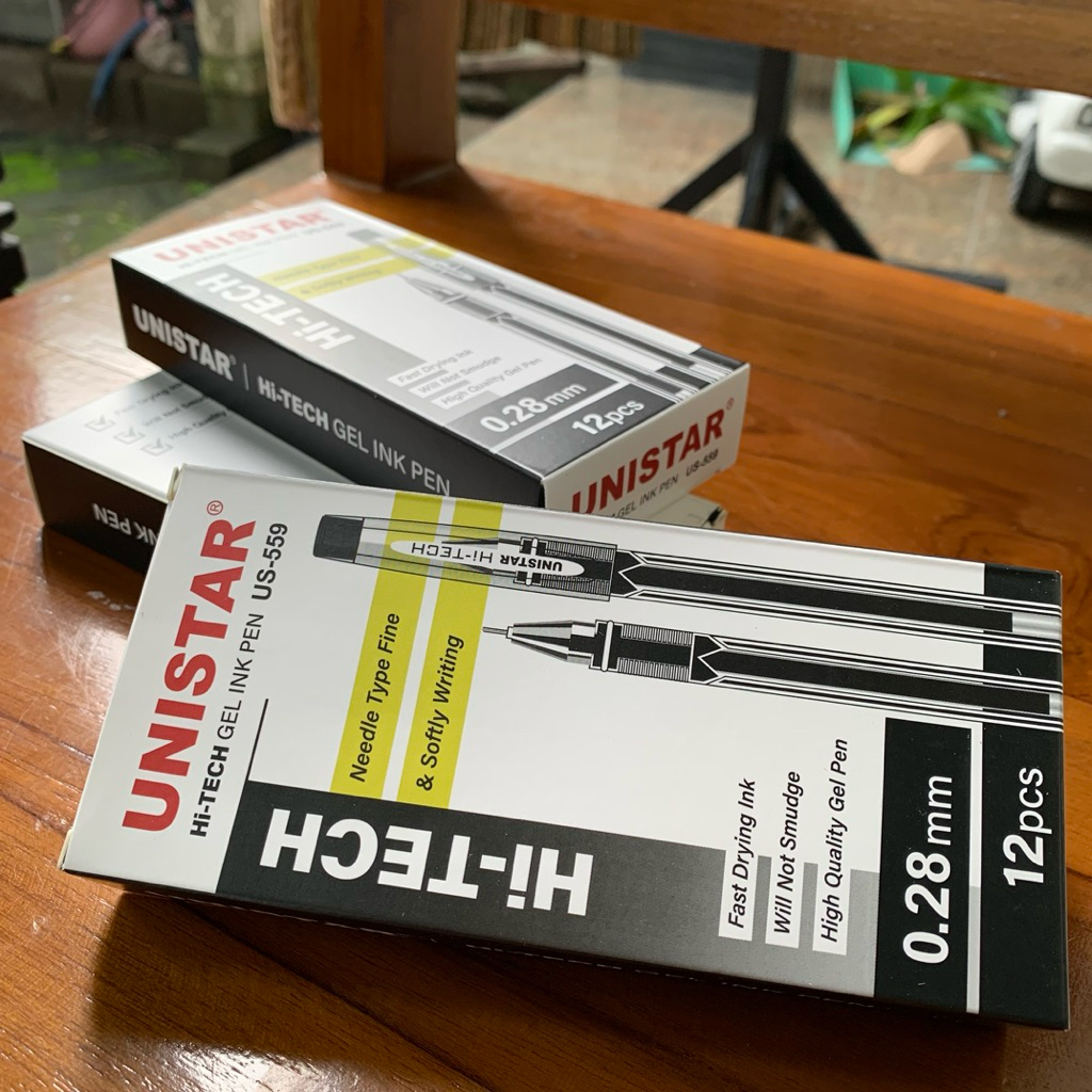 

Pulpen Hi-tech UNISTAR 1 Pack Isi 12/ Pulpen gel Hitech
