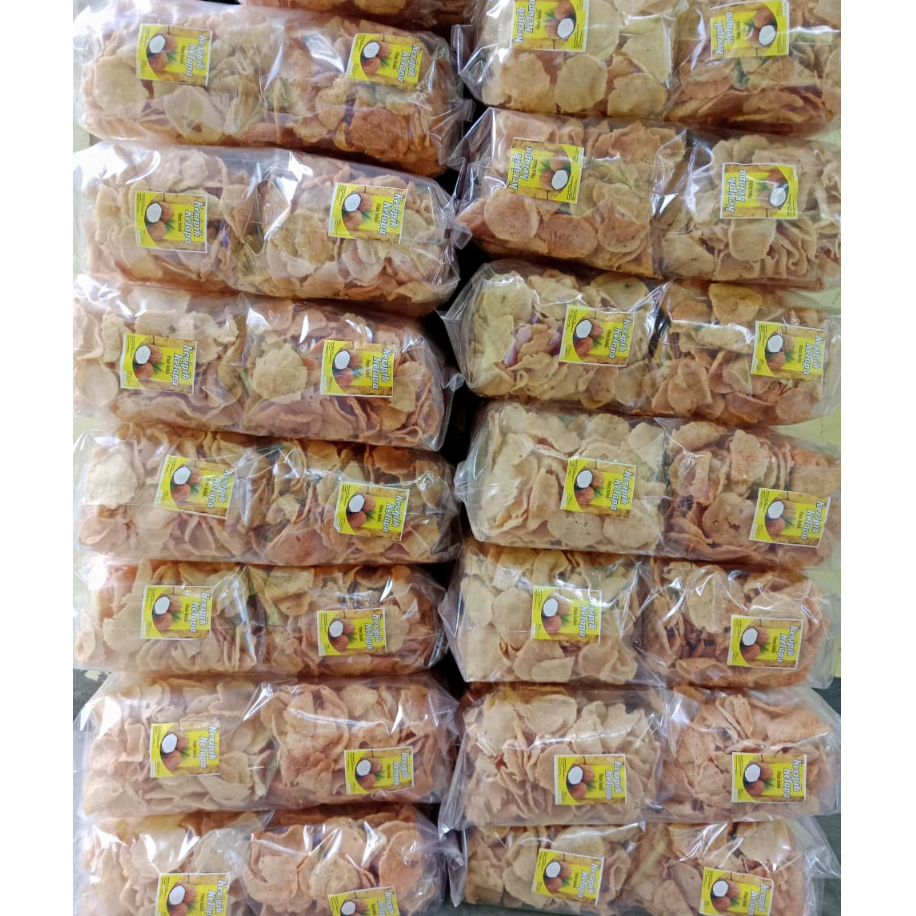 

Grosir!!! Keripik Kelapa 1 Pack isi 10 kemasan 135 Gram - Keripik Kelapa oleh - oleh khas Kebumen - Makanan Ringan Khas Kebumen Murah Renyah & Gurih