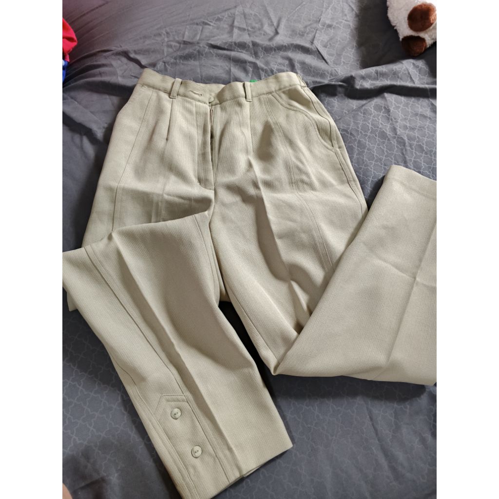 celana sage green formal