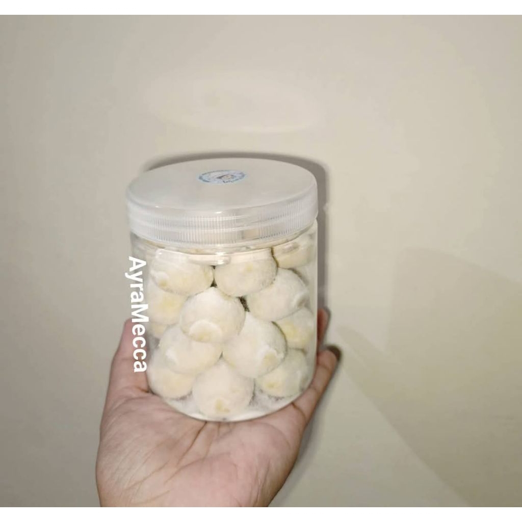 

READY Kue Putri Salju