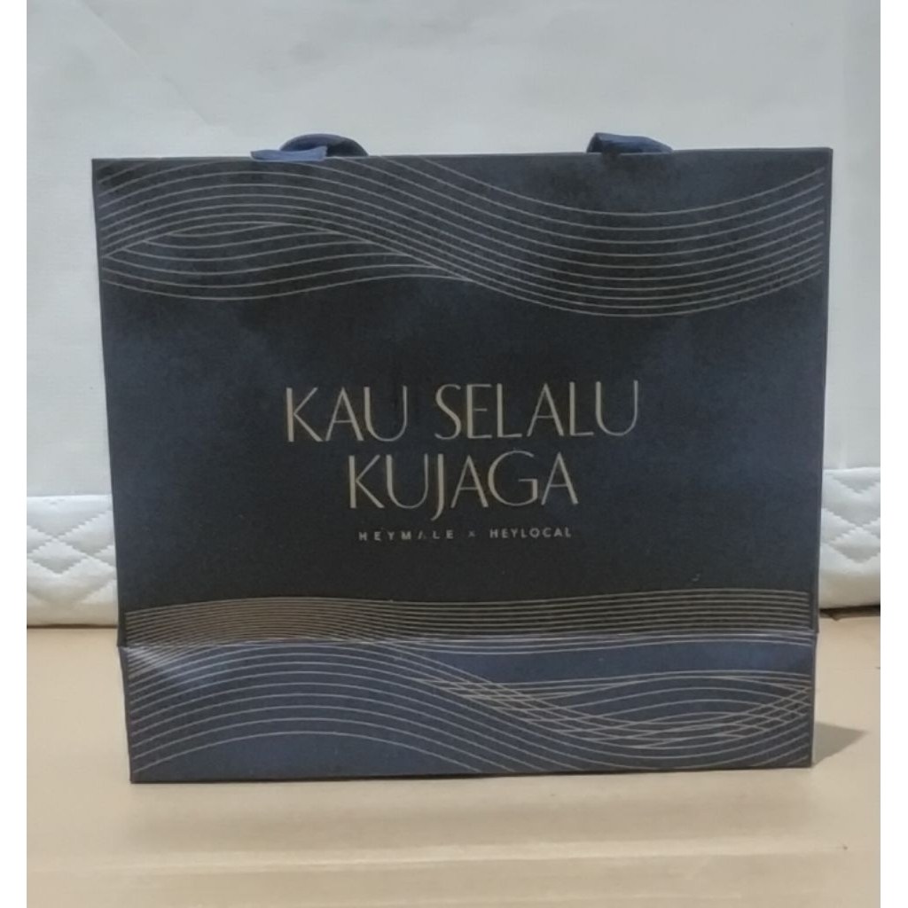 PAPERBAG BY HEYLOCAL.ID