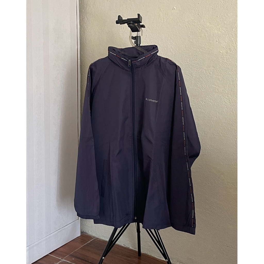 PRELOVED | Jacket Converse Navy Parasut Windbreaker Hidden Hoodie