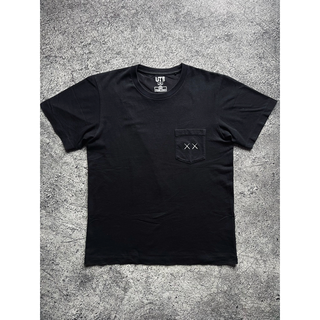 UNIQLO x KAWS SESAME STREET