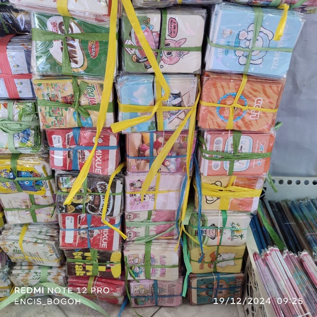 

PAKET USAHA [100 pack ] AMPLOP LEBARAN UK MINI