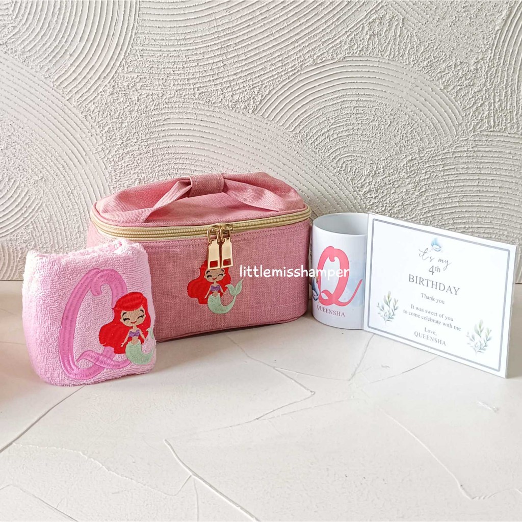 

Paket Ribbon Bag - Souvenir Baby One Month Hampers isi mug dan handuk bordir