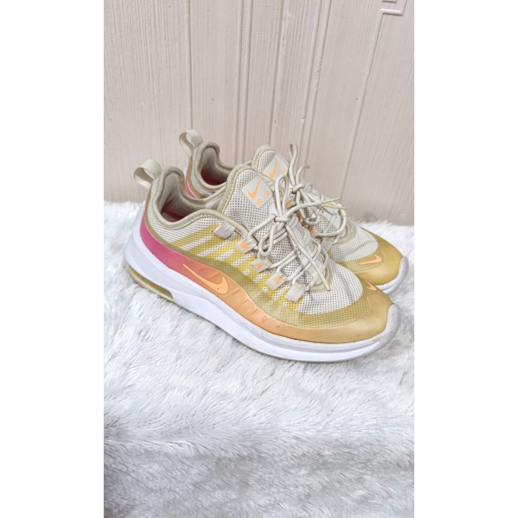 

NIKE 1.2JT - Sepatu Preloved Air Max Axis Premium Melon Tint