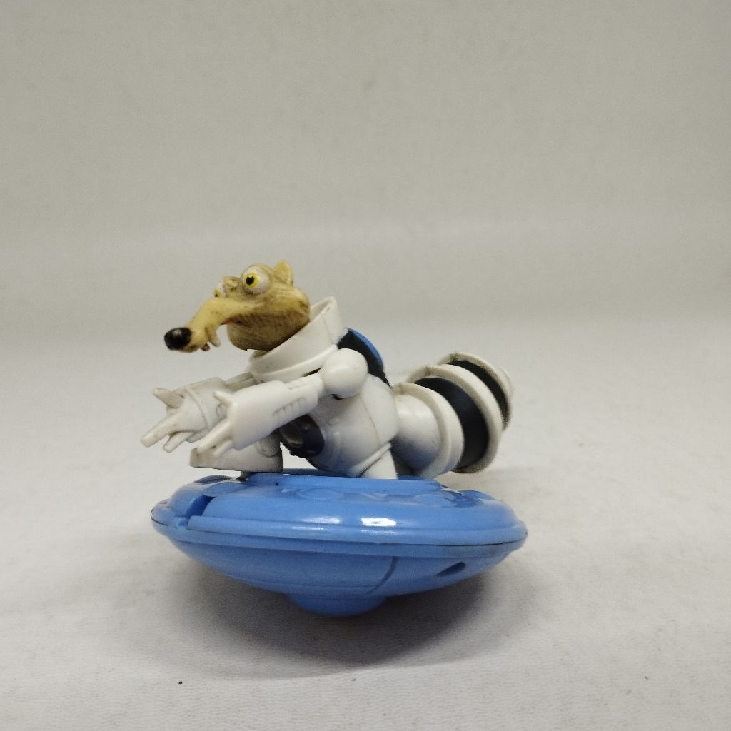 Mainan Figure Scrat Ice Age C