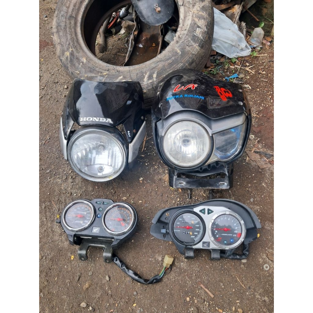 LAMPU DEPAN TIGER REVO PC ORIGINAL SET SPIDO