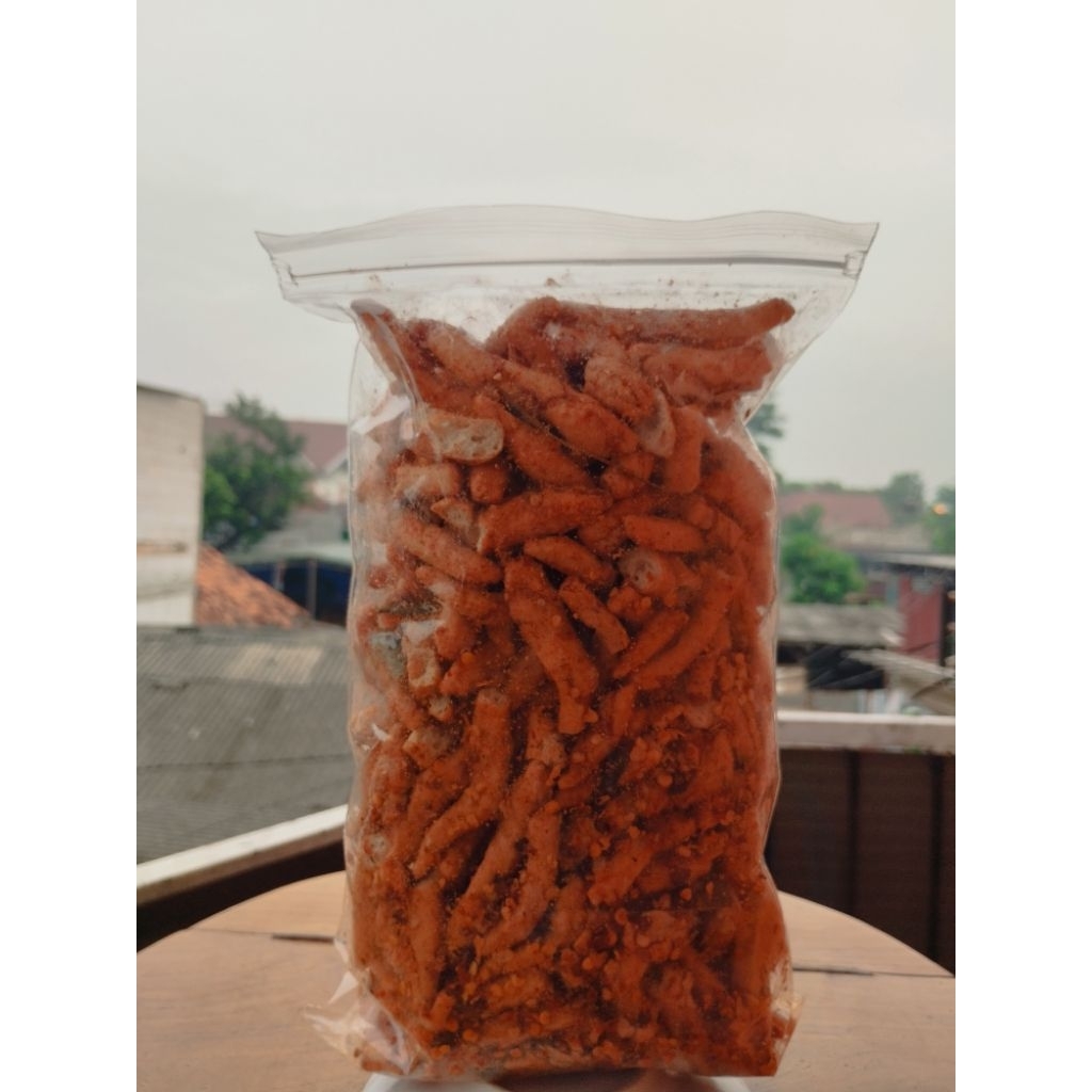 

Basreng pedas daun jeruk 500gr