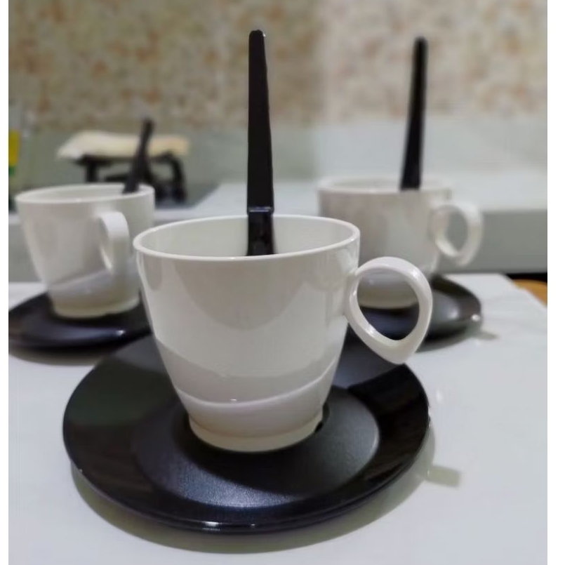 Langka Exclusive Tupperware Moment Cup