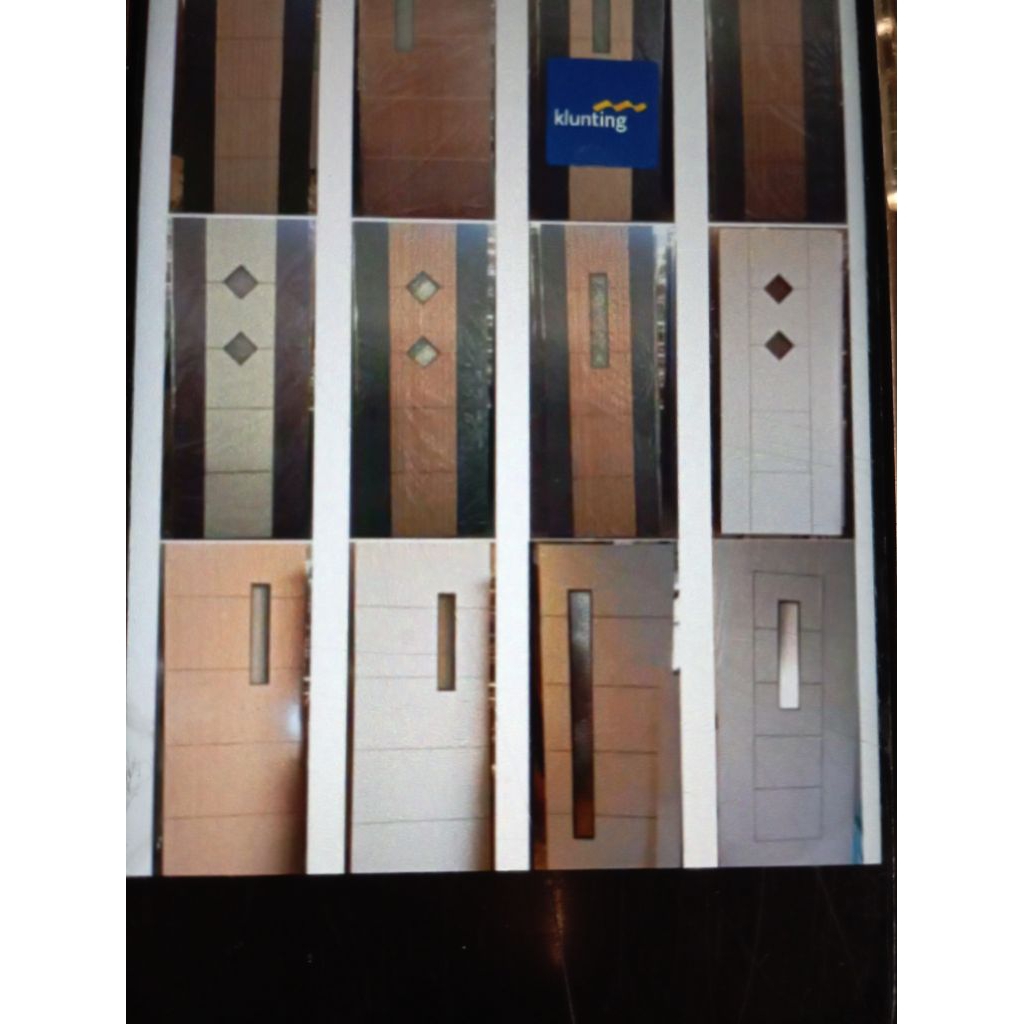 Pintu double triplek minimalis