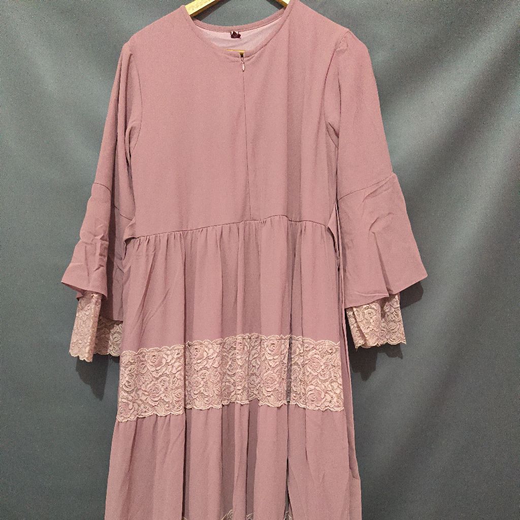 Preloved Gamis Ghaisani size L