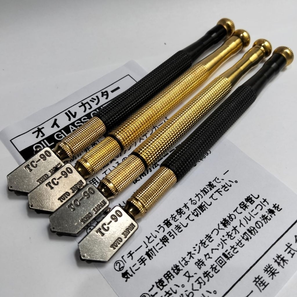 TOYO TC 90 ORIGINAL LIMITED EDITION HANDLE BESIAlat potong kaca Tc 90 Oil glass cutter tc90 tc-90
