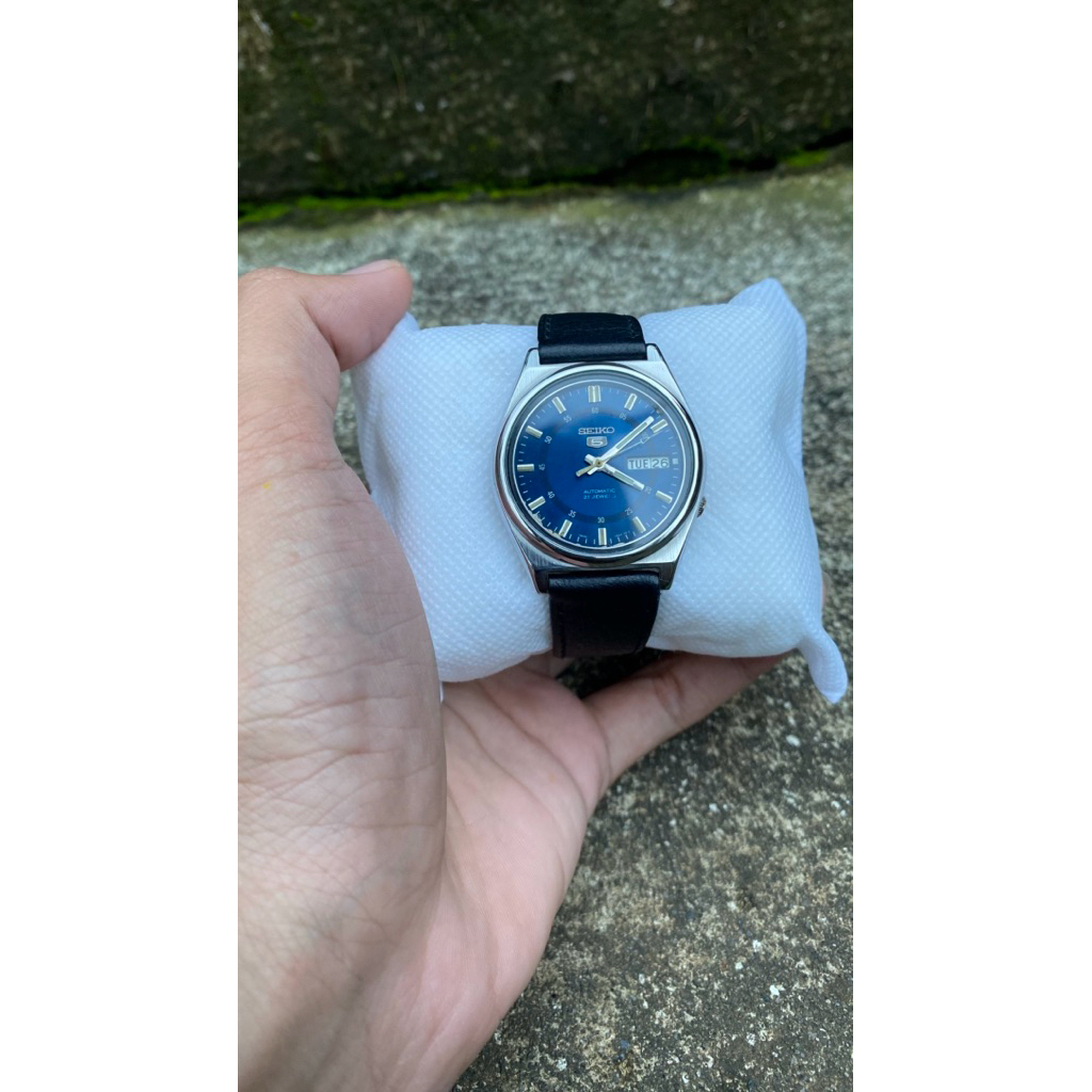 SEIKO 5 7s26 blue dial