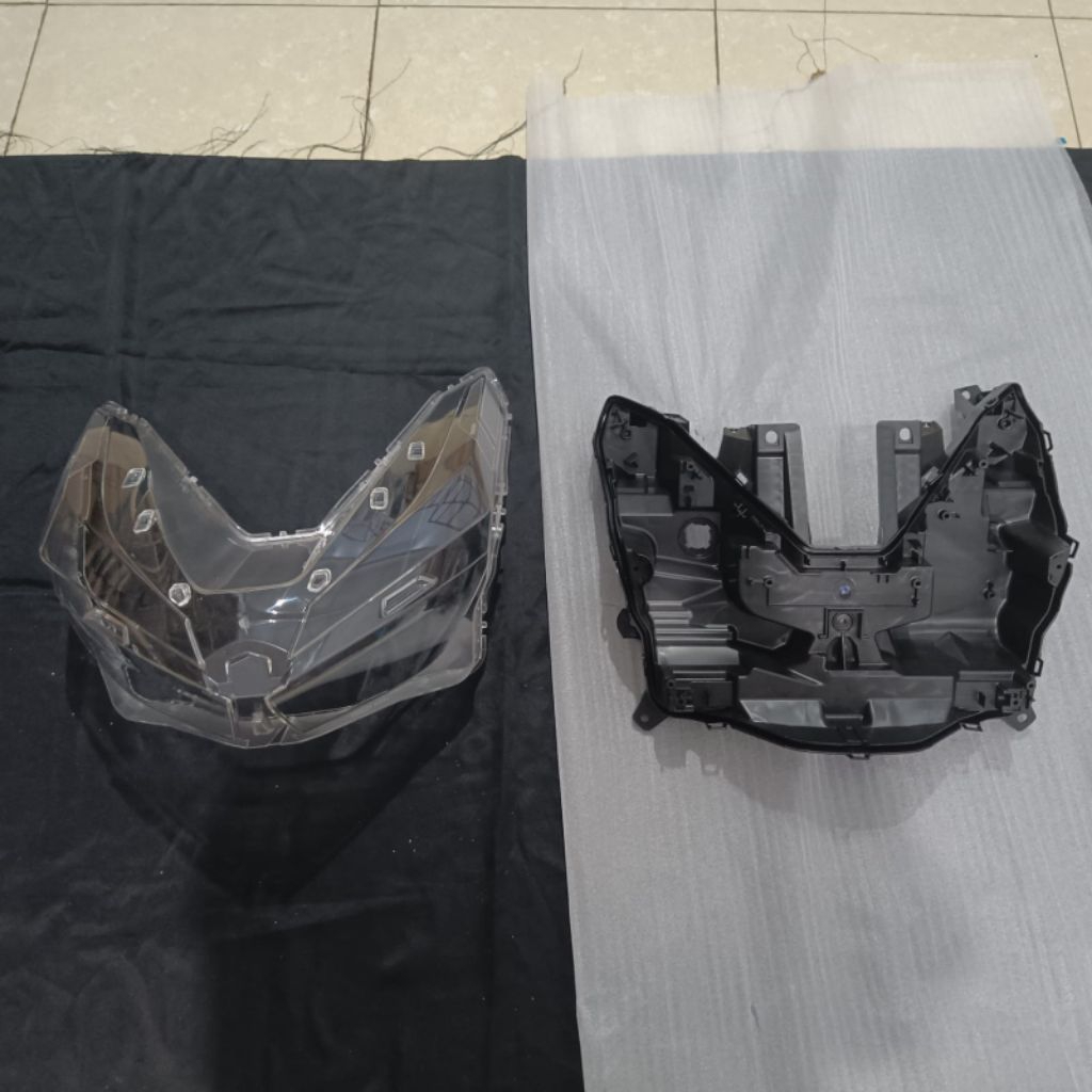 Replektor lampu depan Batok housing+mika lampu vario125 new 2023 gen2 K2V original