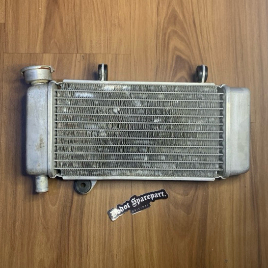 RADIATOR STANDAR CBR 150R OLD ORIGINAL COPOTAN HONDA CBR 150R