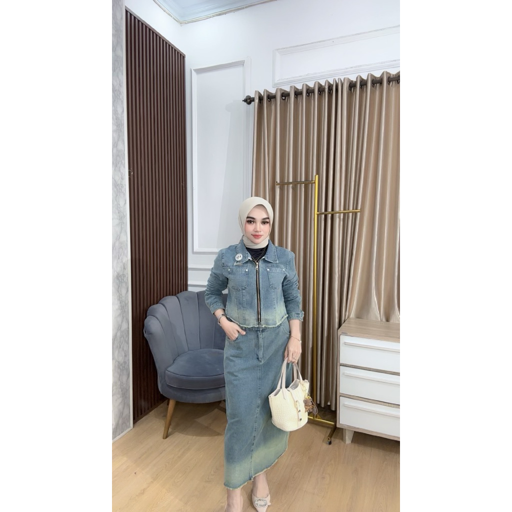 BellalunaButik - Cheryl Set Rok Jeans + Atasan