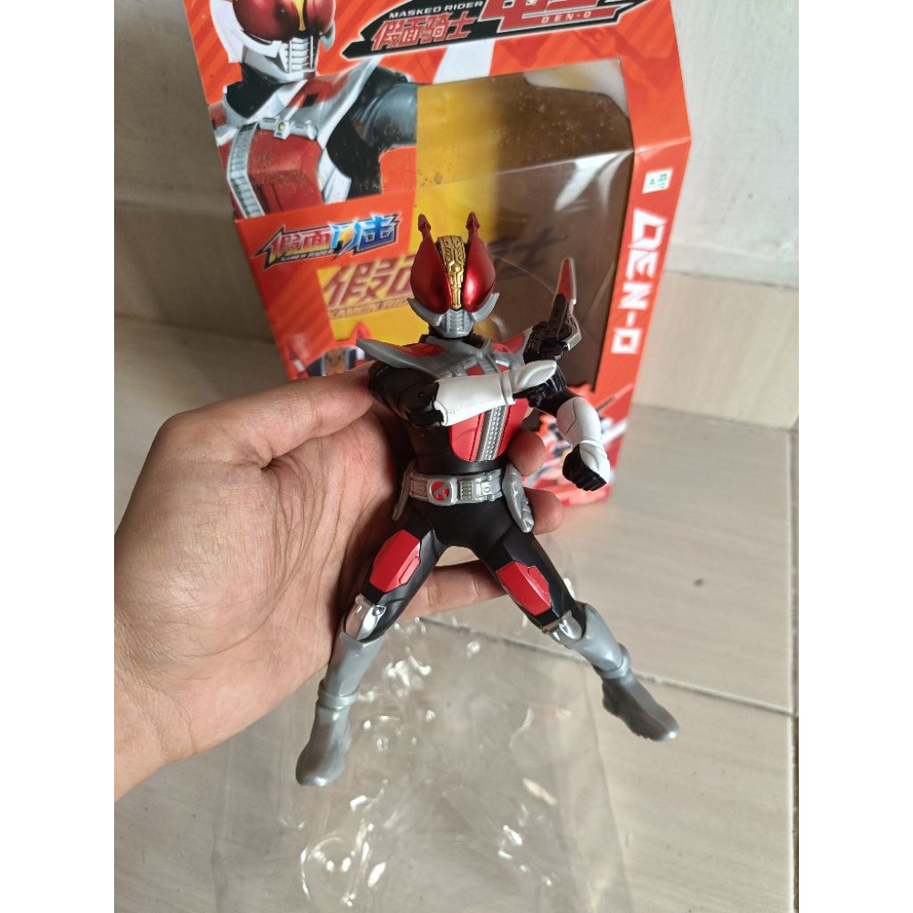Figure Kamen Rider Den-O