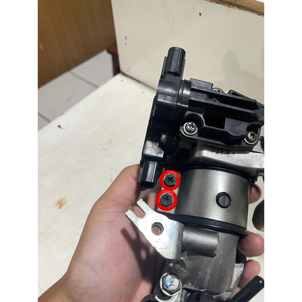 BAUT KLEM INTAKE TB THROTTLE BODY ( 2 BAUT ) PCX ADV STYLO 125 150 160 CBU ABS CBS NEW TAHUN 2015 - 