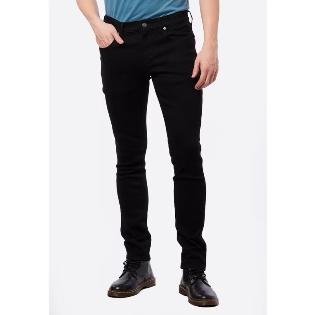 Celana Jeans Wrangler Vegas Skinny Tapered Black 01A23