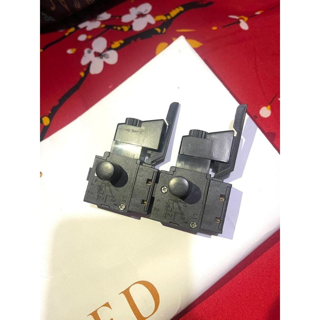 SPAREPART SAKLAR SWITCH BOR 10MM/13MM  SWITCH SKAKEL MESIN BOR 10MM/13MM VARIABEL SPEED SAKLAR BOR M