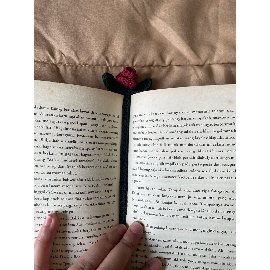 

Pembatas Buku//Bahan Rajut//Bisa utk Souvenir