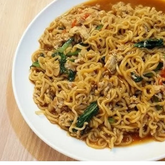 

Mie Nyemek