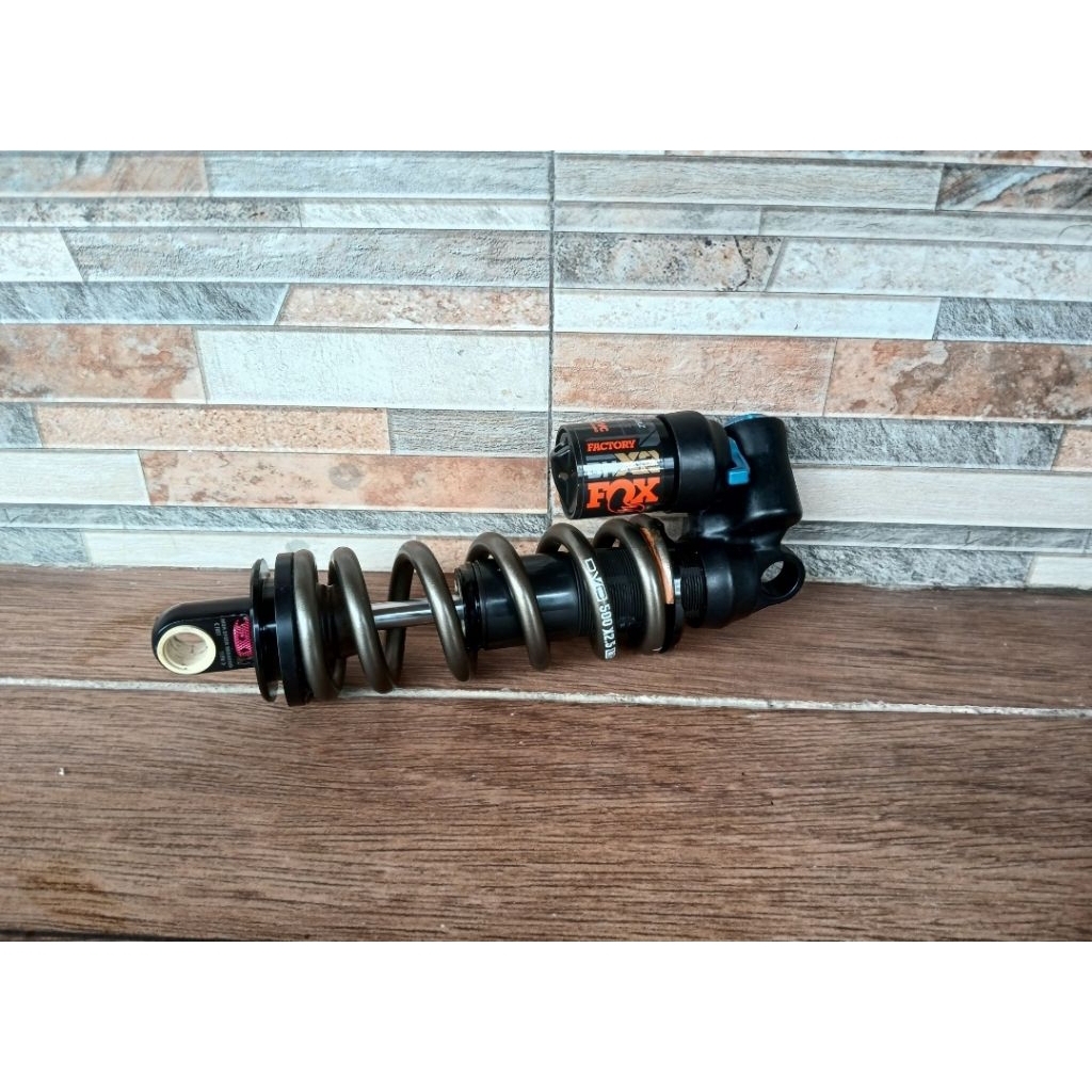 rear shock 210mm fox factory dhx2 vvc dvo spring 500lbs
