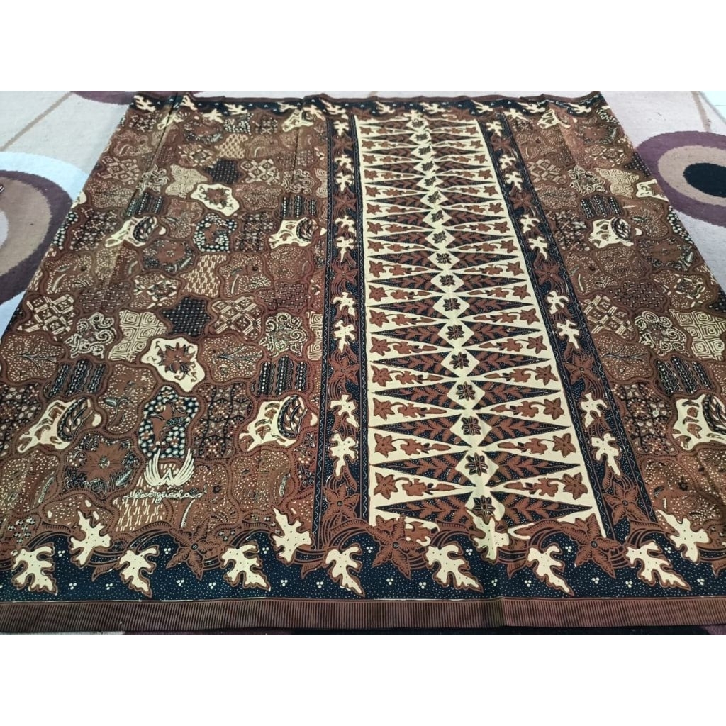Sarung Batik LAR GURDA Kesikan Premium