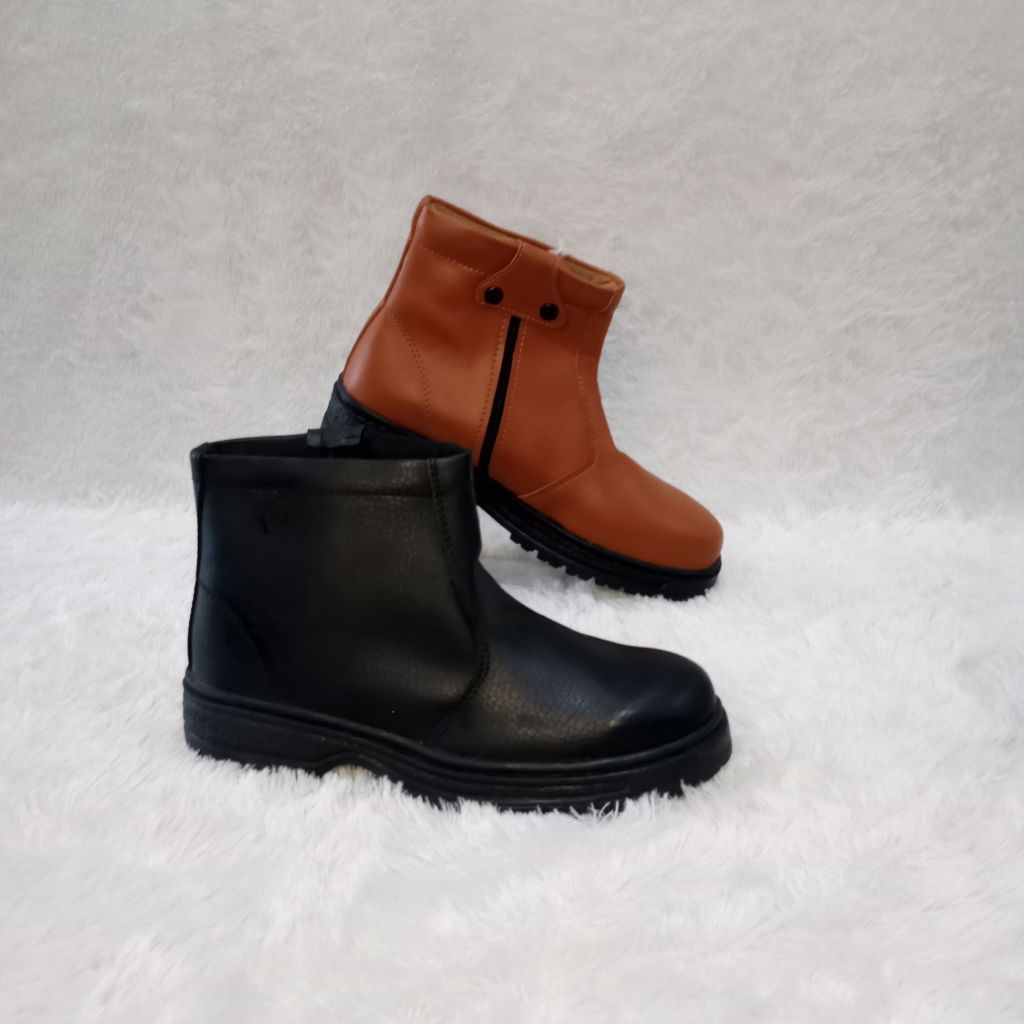 Sepatu Pengaman King 03 - Male Safety Boots - Steel Toe Shoes