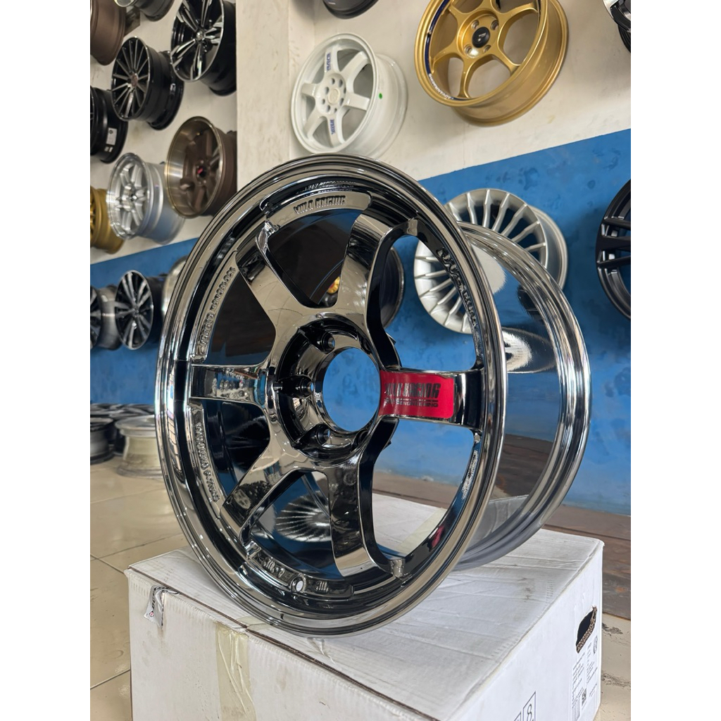 velg rays te37 ring 18 black krome pcd 6x139 cocok inova fortuner pajero dll