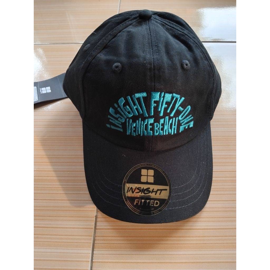 topi insight original