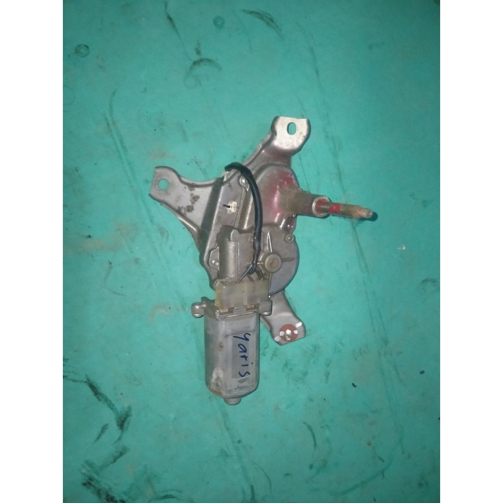motor dinamo wiper belakang Yaris bakpao