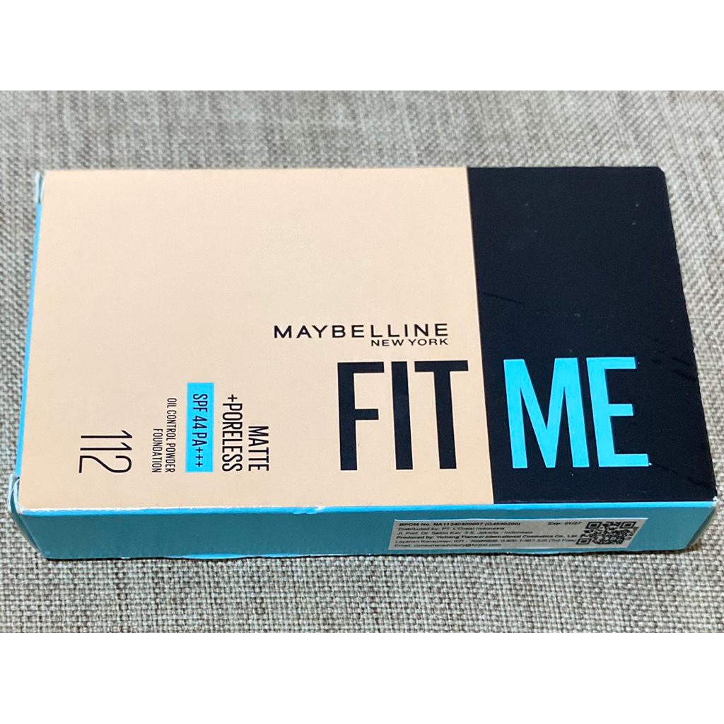 Preloved Maybelline Powder Foundation