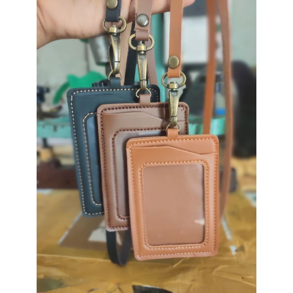 

name tag / lanyard id card kulit sintetis
