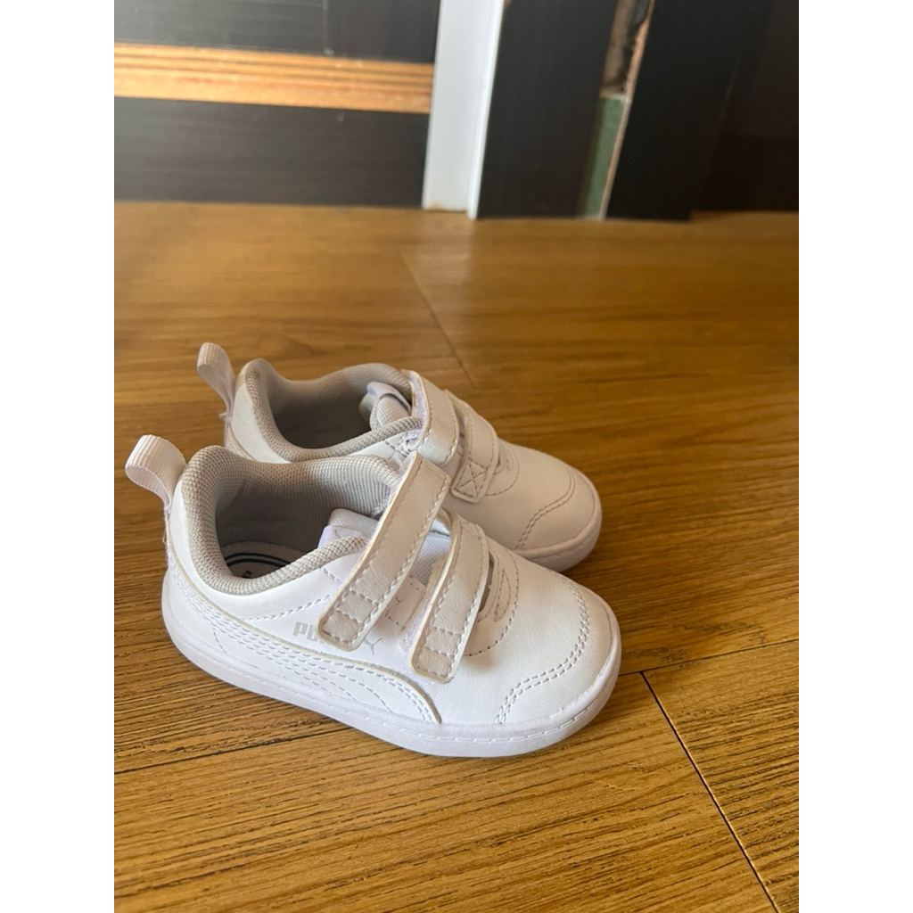 PUMA preloved sepatu anak shoes kids white