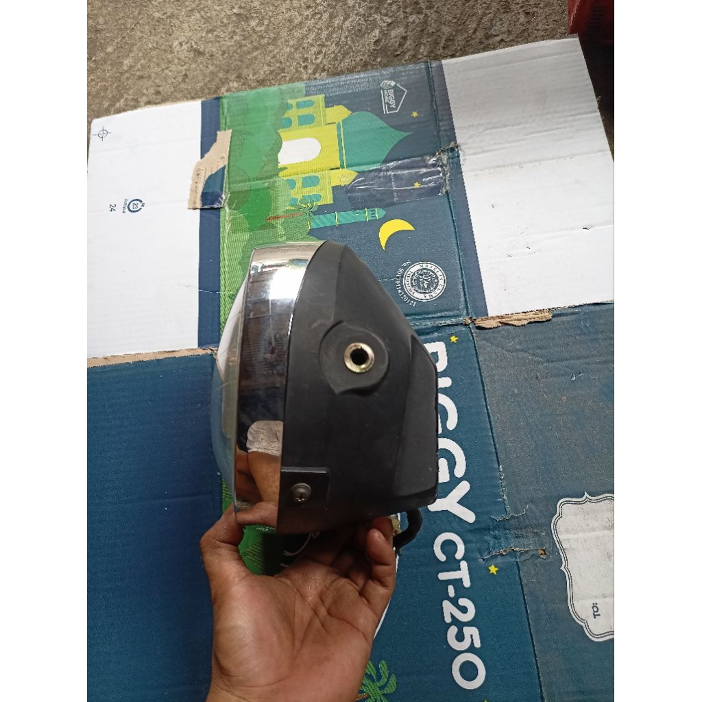 lampu depan Tiger Revo original headlamp Tiger