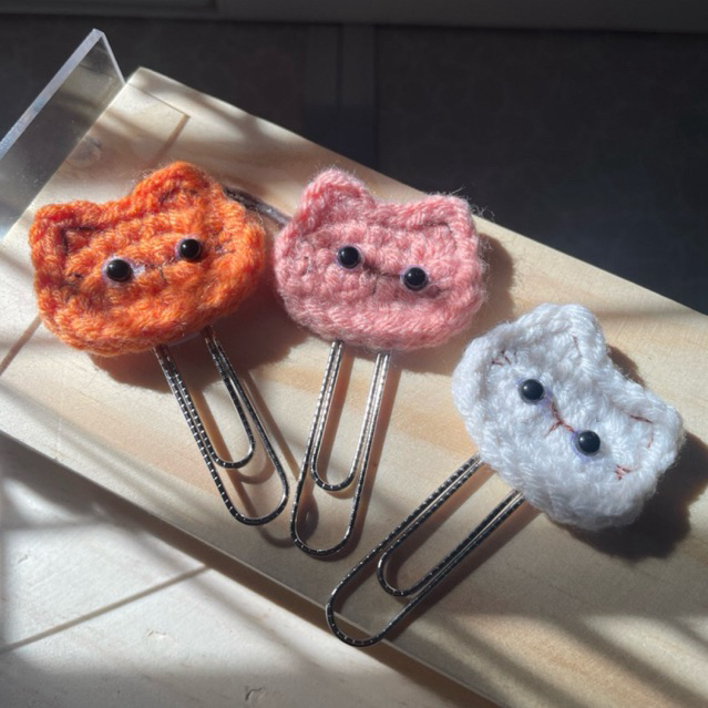 

Bookmark Cat Crochet