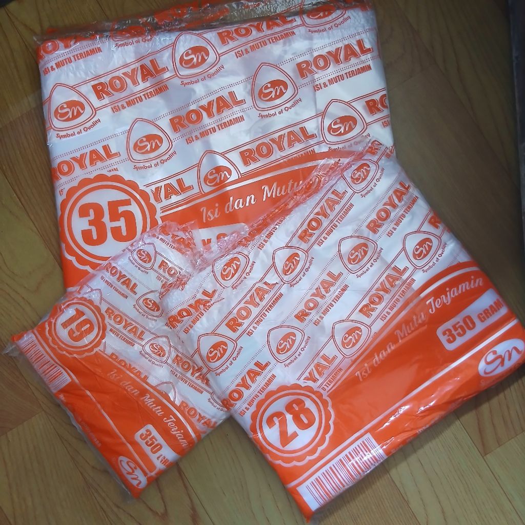 Kantong kresek royal/ kantong plastik bening ukuran 19,24,28,35 berat 350 gram