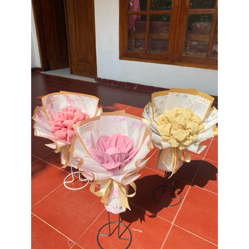 Buket Hijab / Buket Kerudung / Kado dan Hadiah ulang tahun