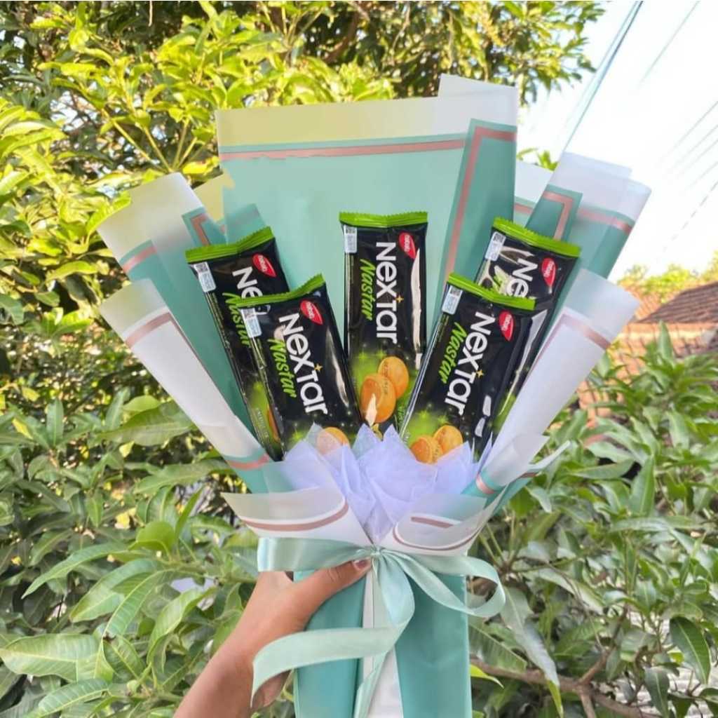 

PRE ORDER SNACK BOUQUET