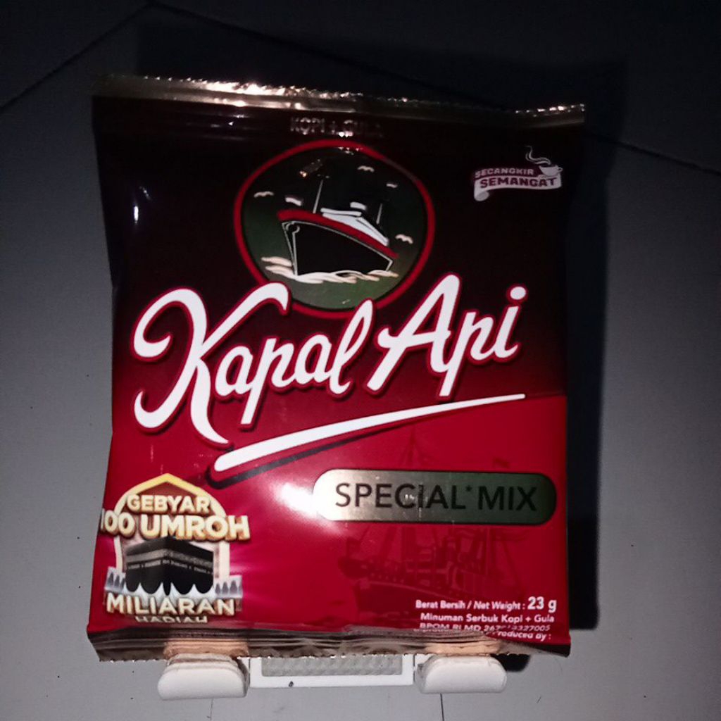 

kopi kapal api special mix 1 renceng isi 10 sachet