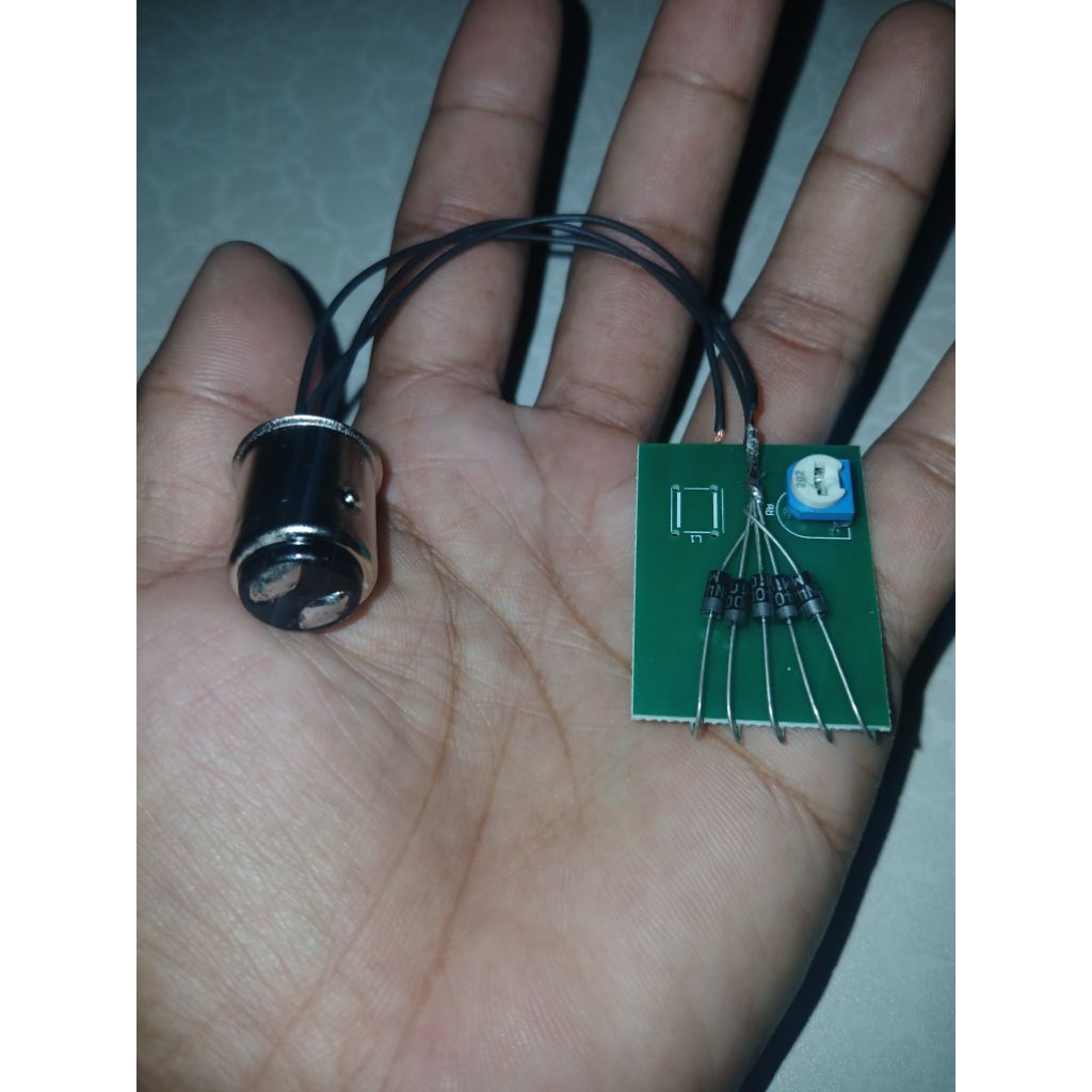 MODUL STOPLAM RUNNING/MODUL LAMPU REM BELAKANG/SOKET LAMPU/BAYONET LAMPU/BEAT/VARIO/MIO/NMAX/AEROX/R