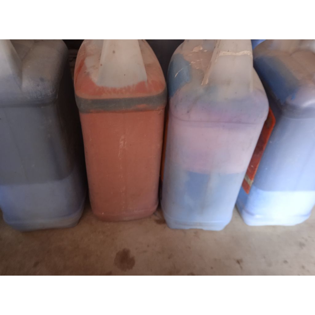 cat khusus untuk kayu coklat tua 5liter tinggal pakai di jamin mengkilat